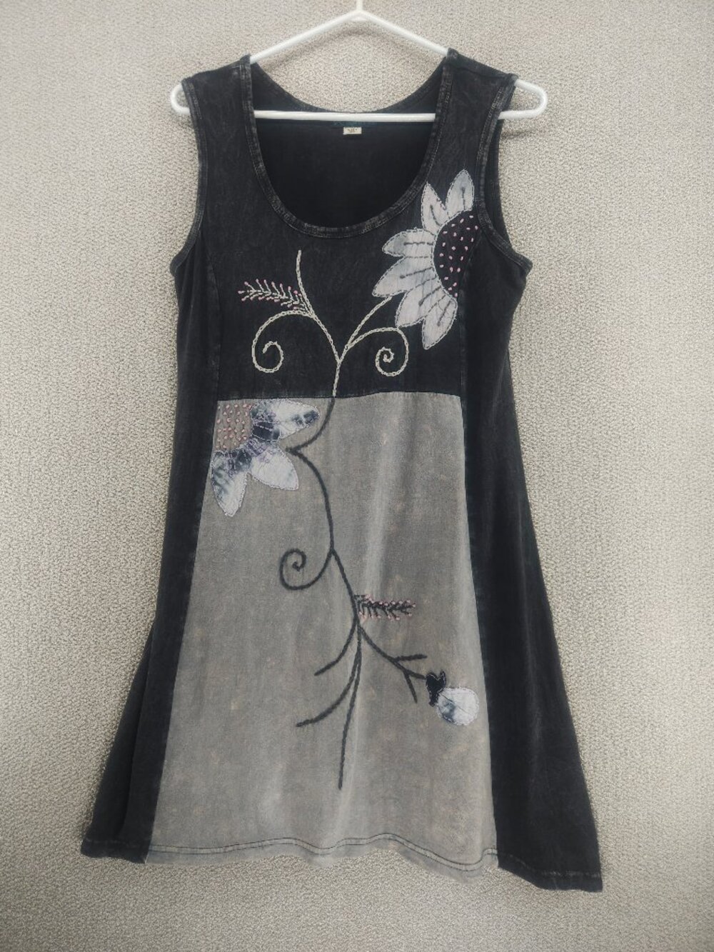 Leopards & Roses Tank Dress. Boho Hippie Floral Embroidered, Grey, Size Medium